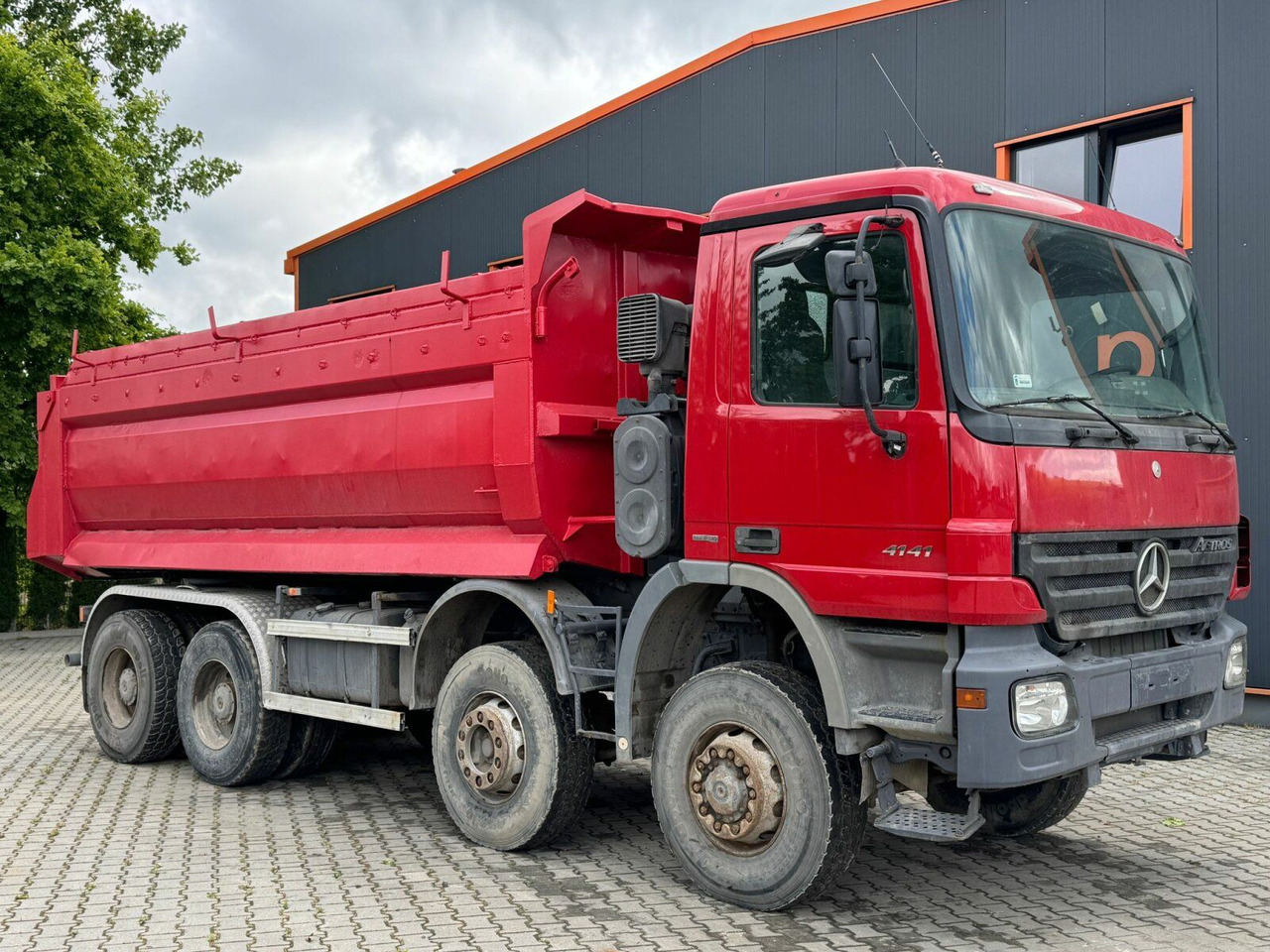 Mercedes-Benz ACTROS 4141 EURO4 8x8 Muldenkipper - Camión volquete: foto 1 Mercedes-Benz ACTROS 4141 EURO4 8x8 Muldenkipper - Camión volquete: foto 1