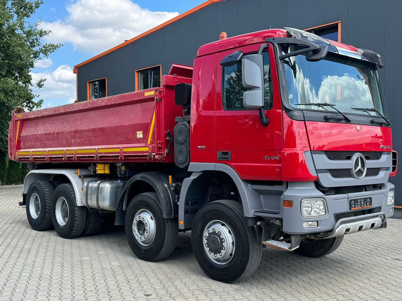 Mercedes-Benz ACTROS 4144 8x6 EURO5 Kipper mit Bordmatik - Camión volquete: foto 2 Mercedes-Benz ACTROS 4144 8x6 EURO5 Kipper mit Bordmatik - Camión volquete: foto 2