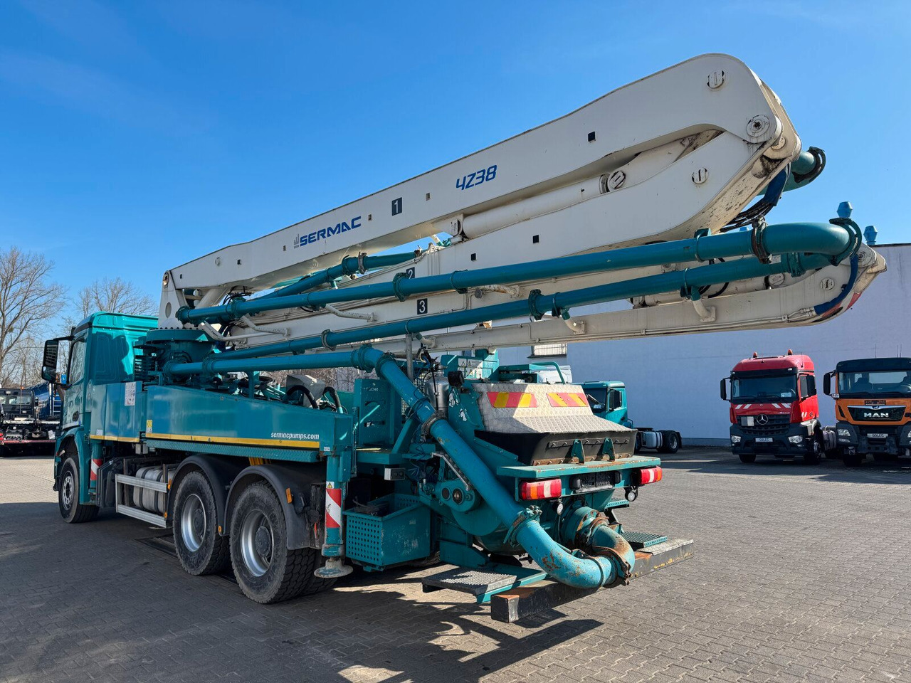 Mercedes-Benz AROCS 2836 6x4 Euro 6 Betonpumpe SERMAC 4Z38 - Bomba de hormigón: foto 5 Mercedes-Benz AROCS 2836 6x4 Euro 6 Betonpumpe SERMAC 4Z38 - Bomba de hormigón: foto 5