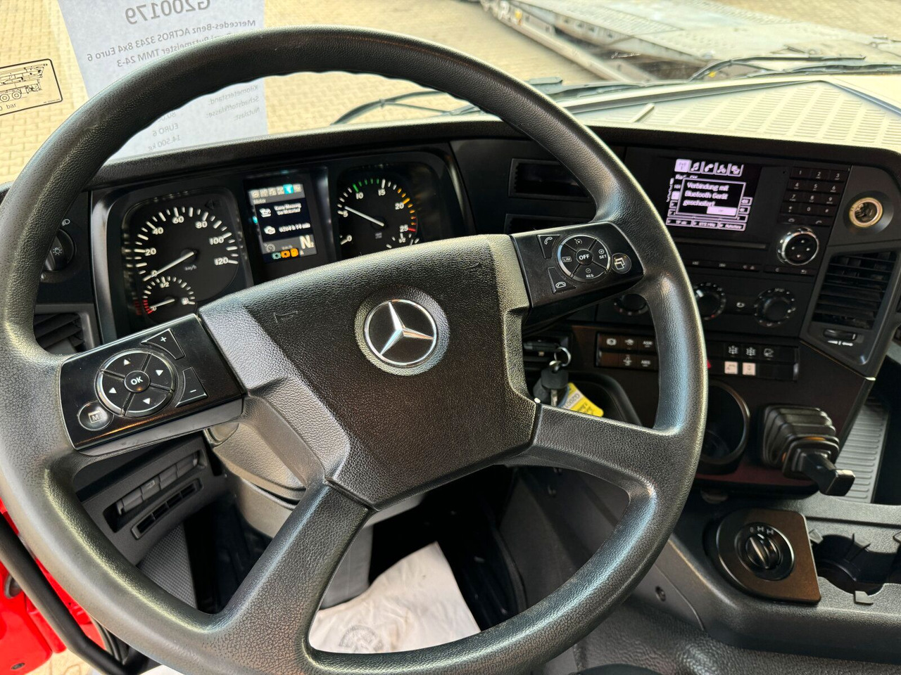 Bomba de hormigón Mercedes-Benz AROCS 3243 8x4 Euro 6 Pumi Putzmeister TMM 24-3: foto 23
