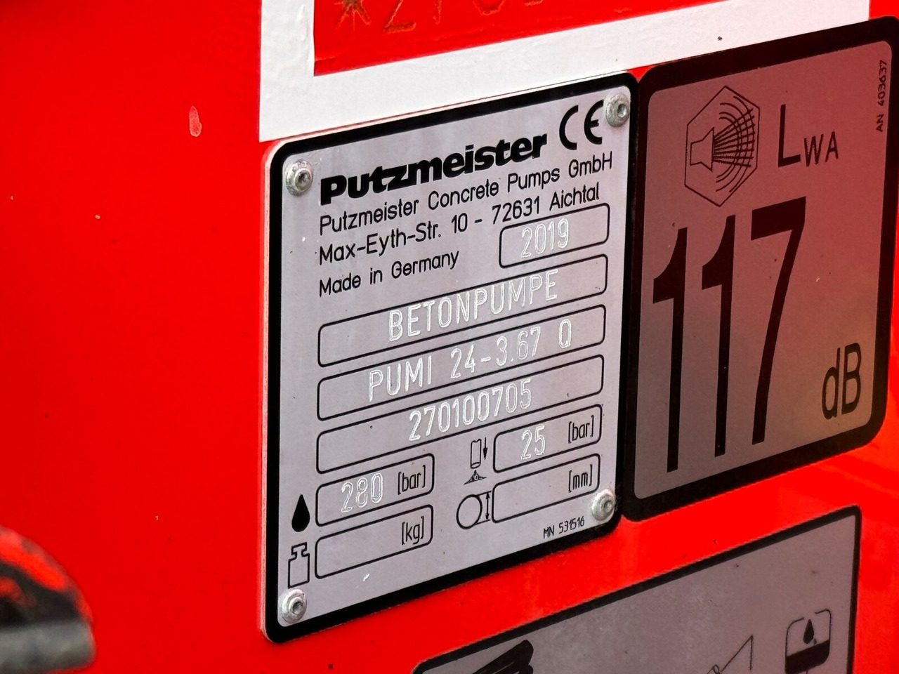 Bomba de hormigón Mercedes-Benz AROCS 3243 8x4 Euro 6 Pumi Putzmeister TMM 24-3: foto 16
