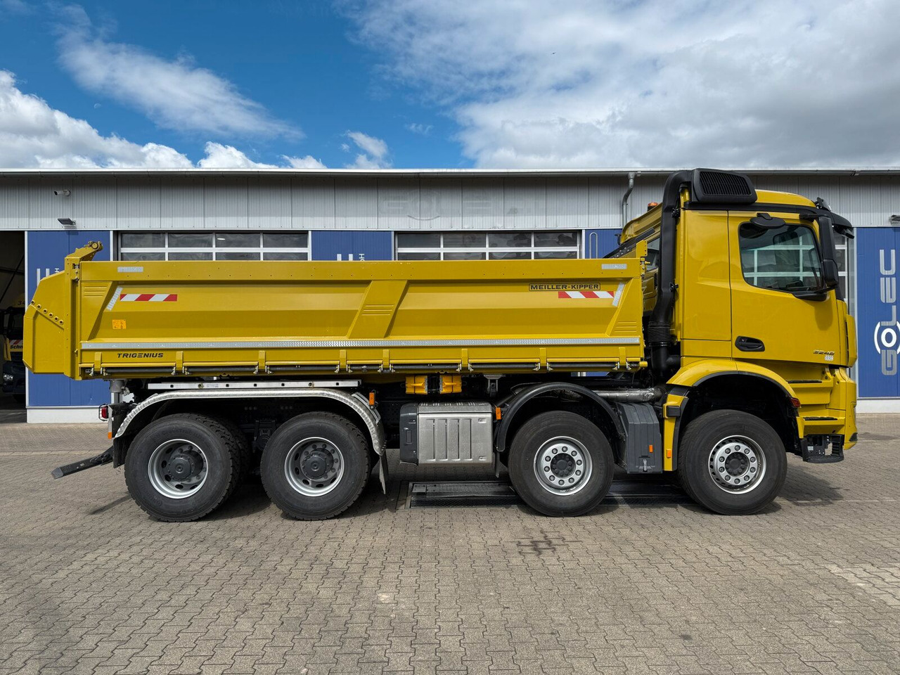Mercedes-Benz AROCS 3248 8x4 Euro 6 Meiller Kipper Bordmatik - Camión volquete: foto 3 Mercedes-Benz AROCS 3248 8x4 Euro 6 Meiller Kipper Bordmatik - Camión volquete: foto 3