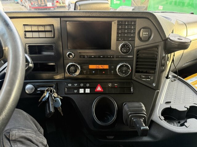 Mercedes-Benz AROCS 3251 8x4 Putzmeister BSF 46-5.16 HLS - Bomba de hormigón: foto 3 Mercedes-Benz AROCS 3251 8x4 Putzmeister BSF 46-5.16 HLS - Bomba de hormigón: foto 3