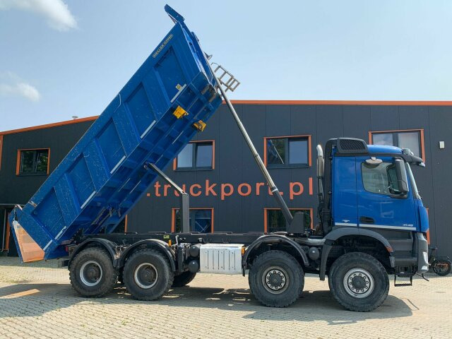 Camión volquete Mercedes-Benz AROCS 4145 8x8 EURO6 Muldenkipper TOP!: foto 10