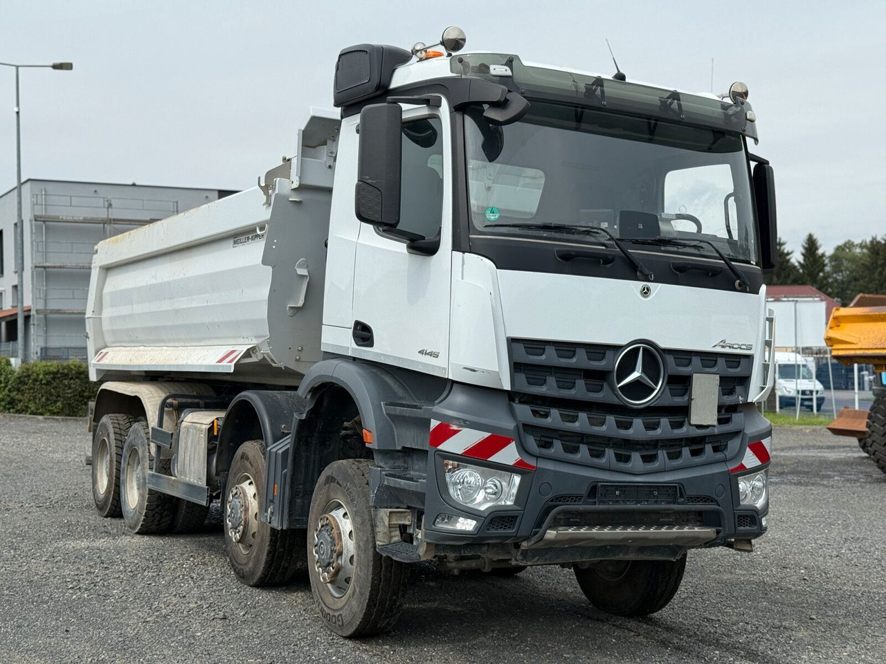 Mercedes-Benz AROCS 4145 8x8 Meiller Muldenkipper - Camión volquete: foto 1 Mercedes-Benz AROCS 4145 8x8 Meiller Muldenkipper - Camión volquete: foto 1