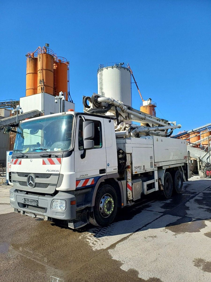 Mercedes-Benz Actros 2636 6x4 Betonpumpe Putzmeister 24-4 16H - Bomba de hormigón: foto 2 Mercedes-Benz Actros 2636 6x4 Betonpumpe Putzmeister 24-4 16H - Bomba de hormigón: foto 2