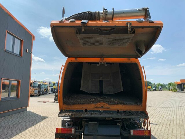 Mercedes-Benz Atego Kehrmaschine BUCHER CITYFANT 5000 - Barredora vial: foto 2 Mercedes-Benz Atego Kehrmaschine BUCHER CITYFANT 5000 - Barredora vial: foto 2