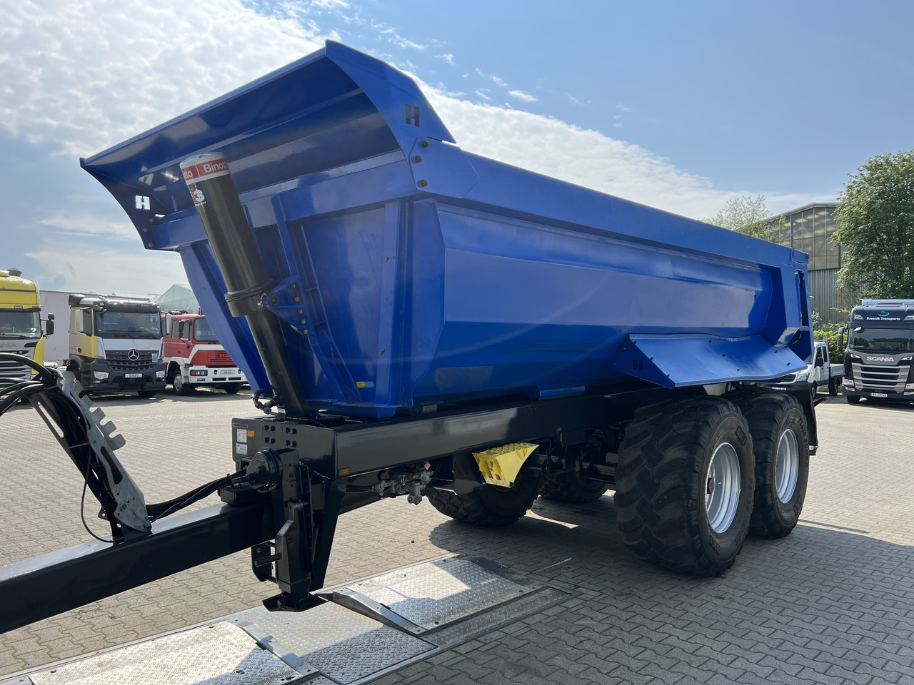 REISCH RTWK-200KS.550 Agro Kippauflieger - Semirremolque volquete: foto 1 REISCH RTWK-200KS.550 Agro Kippauflieger - Semirremolque volquete: foto 1