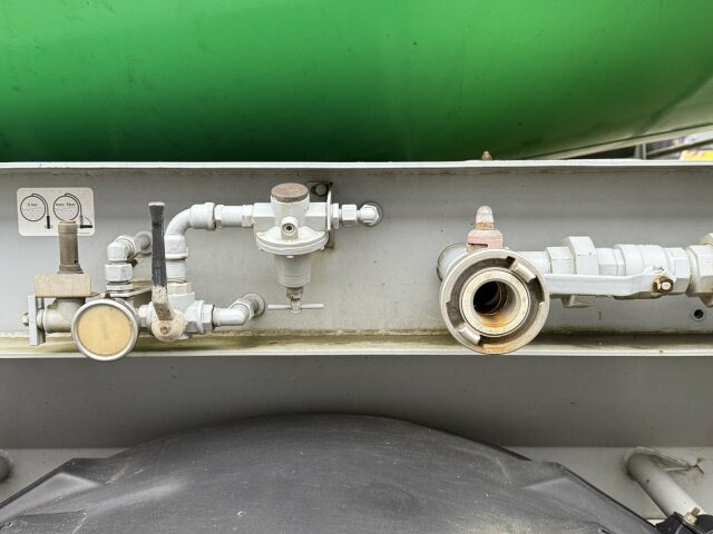 Müller-Mitteltal Liebherr Betonmischer Concrete Auflieger 10 m³ - Semirremolque: foto 2 Müller-Mitteltal Liebherr Betonmischer Concrete Auflieger 10 m³ - Semirremolque: foto 2