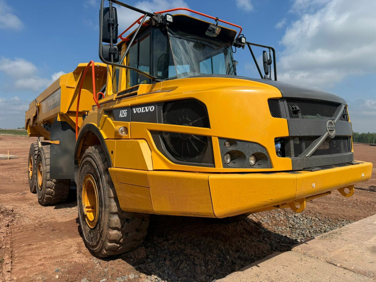 Volvo A25G Dumper 22,7 Ton TOP gepflegt - Camión portacontenedor de cadenas: foto 2 Volvo A25G Dumper 22,7 Ton TOP gepflegt - Camión portacontenedor de cadenas: foto 2