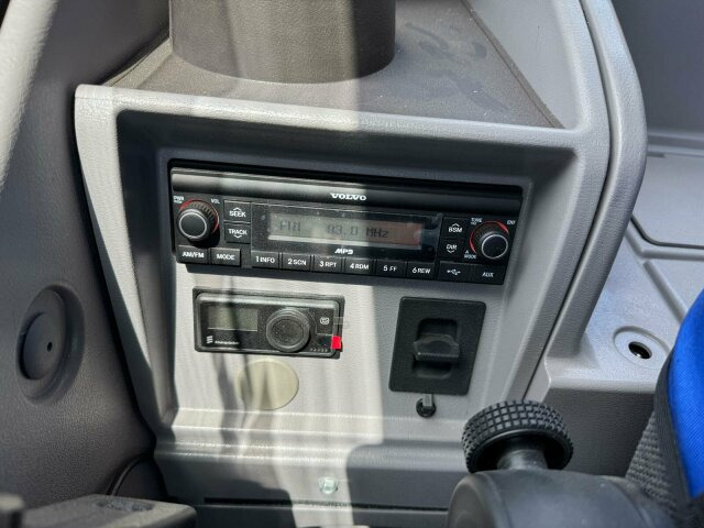 Volvo EWR150E Mobilbagger mit ROTATOR ENCONG EC319 - Excavadora de ruedas: foto 5 Volvo EWR150E Mobilbagger mit ROTATOR ENCONG EC319 - Excavadora de ruedas: foto 5