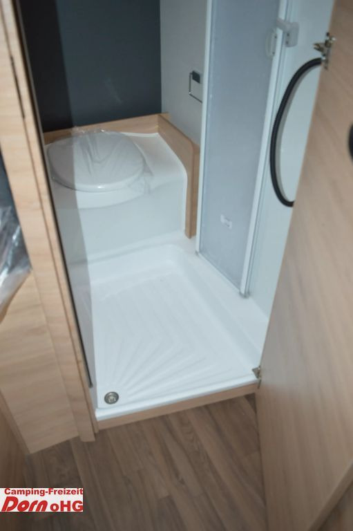 Leasing de  Knaus L!VE WAVE 650 MF Platinum Selection Vermieterpak Knaus L!VE WAVE 650 MF Platinum Selection Vermieterpak: foto 16