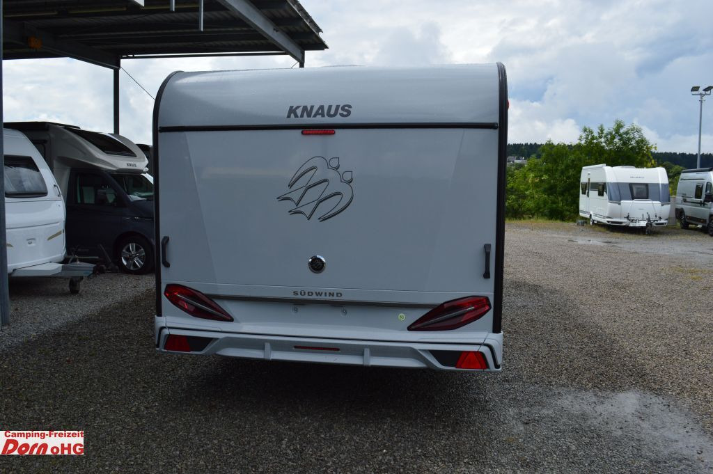 Knaus Südwind 650 PXB 60 YEARS Alde Warmwasserheizung - Caravana: foto 4 Knaus Südwind 650 PXB 60 YEARS Alde Warmwasserheizung - Caravana: foto 4