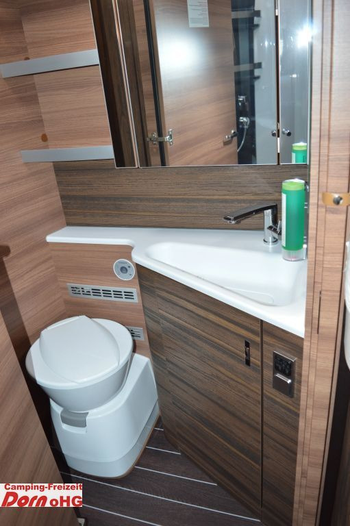 Autocaravana integral Knaus Sun I 700 LEG Automatik/180 PS: foto 14
