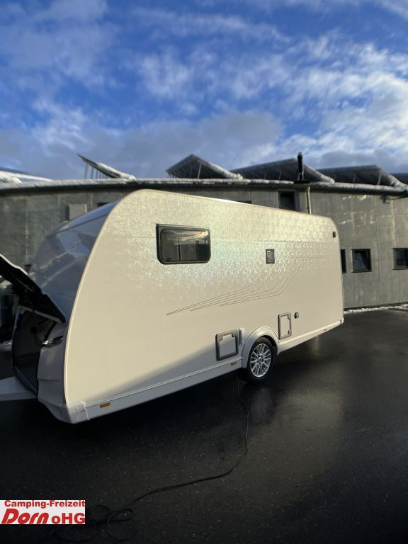 Tabbert Senara 460 E 2,3 2 Pakete Tabbert Senara 460 E 2,3 2 Pakete - Caravana: foto 3 Tabbert Senara 460 E 2,3 2 Pakete Tabbert Senara 460 E 2,3 2 Pakete - Caravana: foto 3