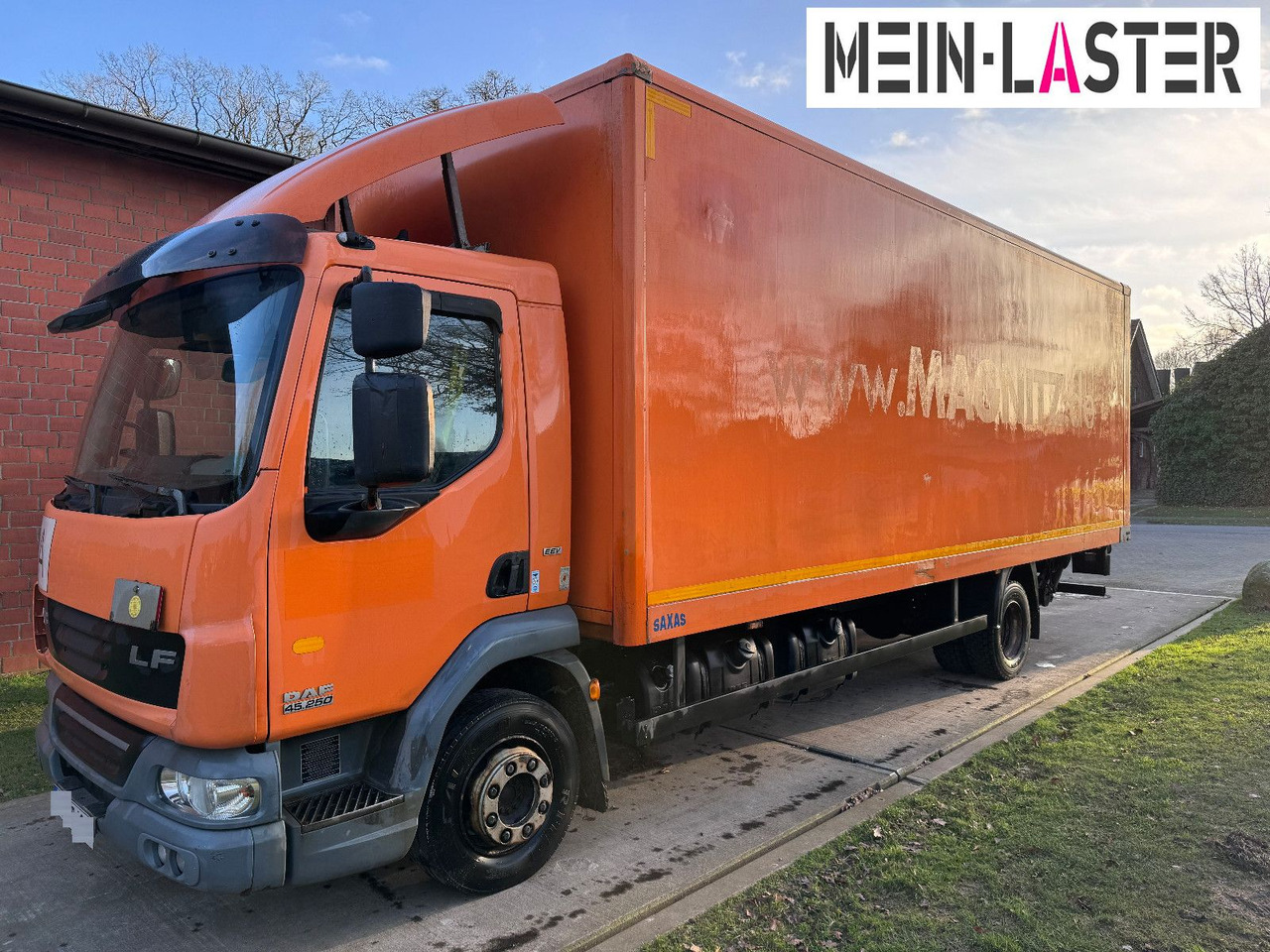 DAF A45 LF 250 Ladeborwand AHK Vorrüstung - Camión caja cerrada: foto 2 DAF A45 LF 250 Ladeborwand AHK Vorrüstung - Camión caja cerrada: foto 2
