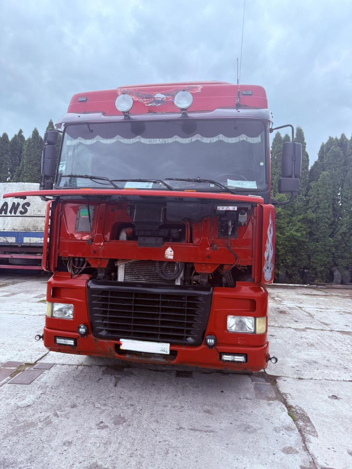 DAF XF 95.380 - Cabeza tractora: foto 3 DAF XF 95.380 - Cabeza tractora: foto 3