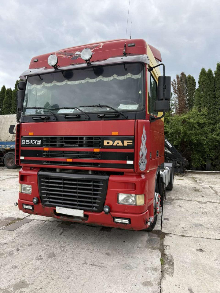 DAF XF 95.380 - Cabeza tractora: foto 2 DAF XF 95.380 - Cabeza tractora: foto 2