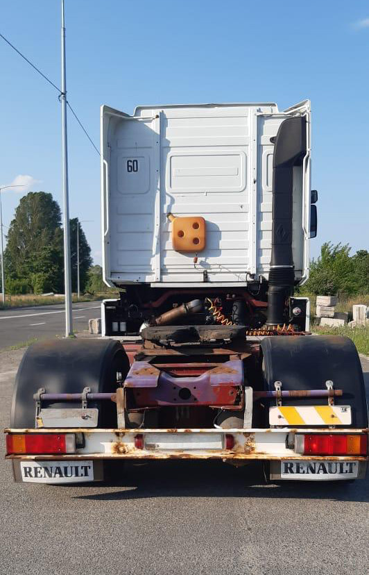 RENAULT Magnum 390 - Cabeza tractora: foto 2 RENAULT Magnum 390 - Cabeza tractora: foto 2