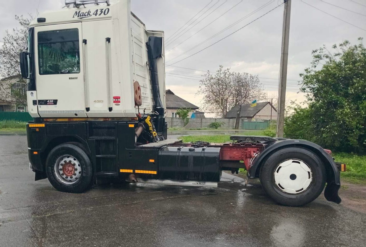 RENAULT Magnum 430 - Cabeza tractora: foto 3 RENAULT Magnum 430 - Cabeza tractora: foto 3