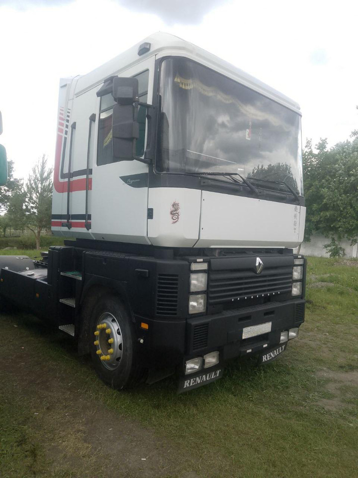 RENAULT Magnum 440 - Cabeza tractora: foto 1 RENAULT Magnum 440 - Cabeza tractora: foto 1