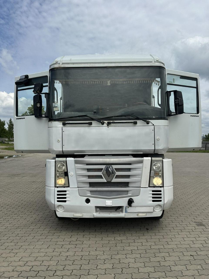 RENAULT Magnum 440 - Cabeza tractora: foto 2 RENAULT Magnum 440 - Cabeza tractora: foto 2