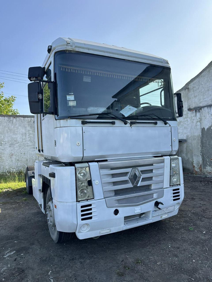 RENAULT Magnum 440 - Cabeza tractora: foto 1 RENAULT Magnum 440 - Cabeza tractora: foto 1