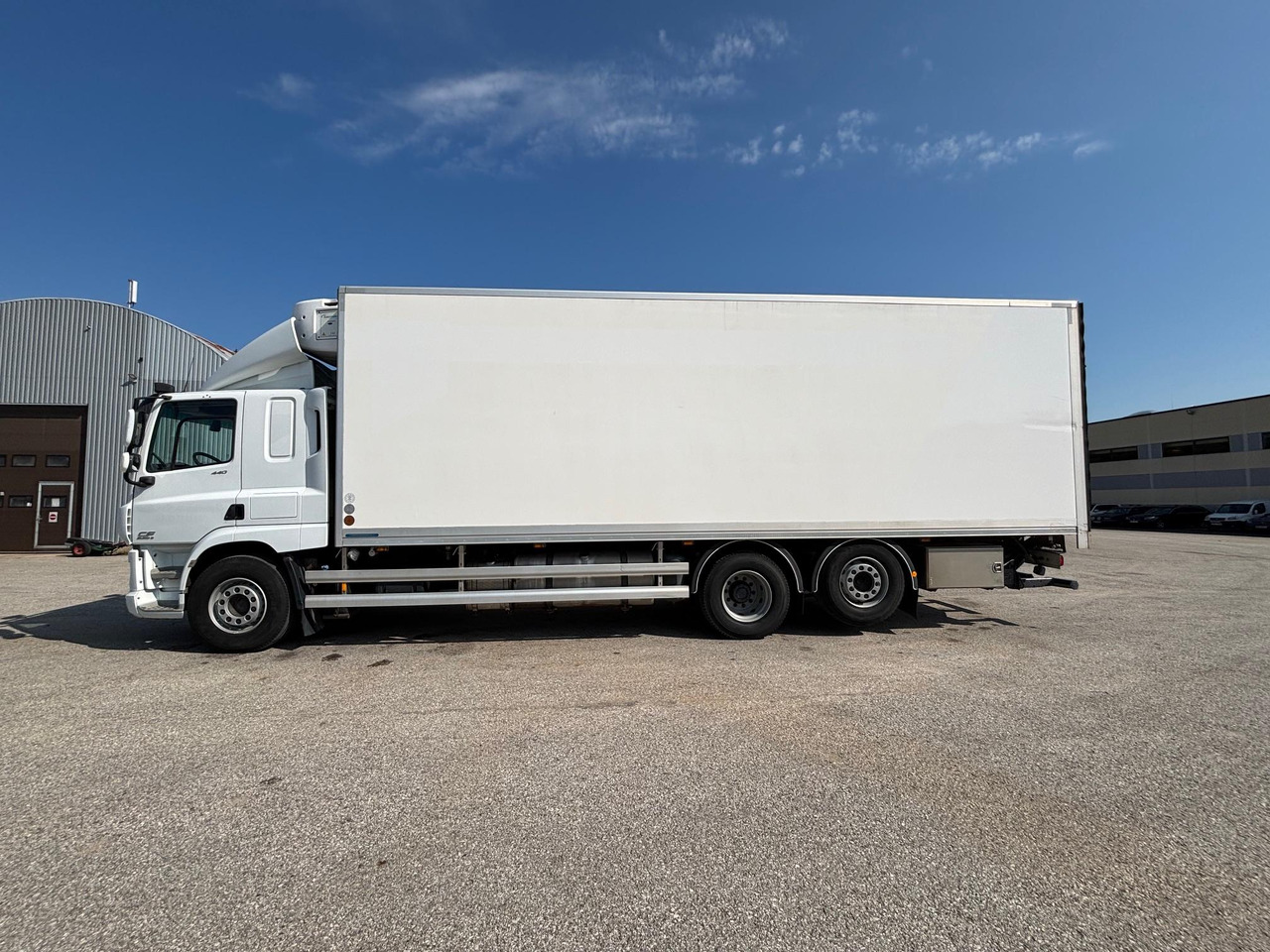 DAF CF440 - Camión frigorífico: foto 4 DAF CF440 - Camión frigorífico: foto 4