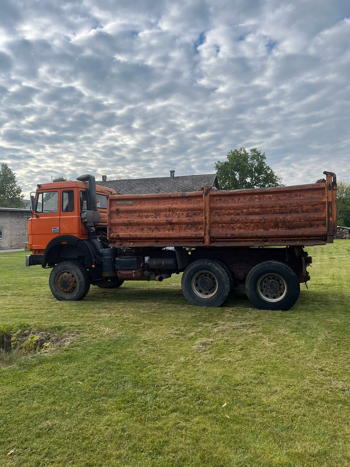 IVECO Magirus 260-30 - Camión volquete: foto 4 IVECO Magirus 260-30 - Camión volquete: foto 4