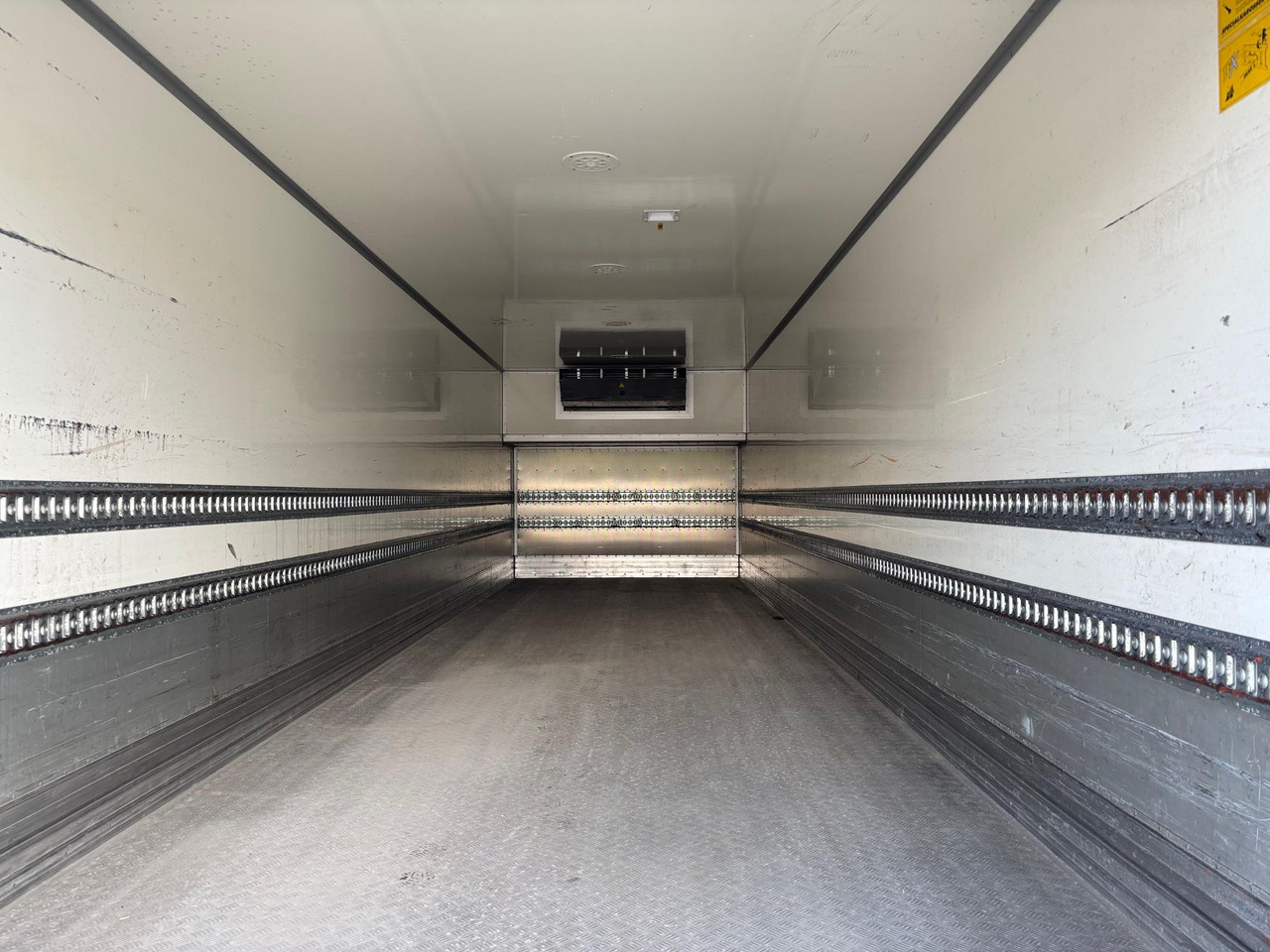 Camión frigorífico MAN TGS 26.440: foto 9