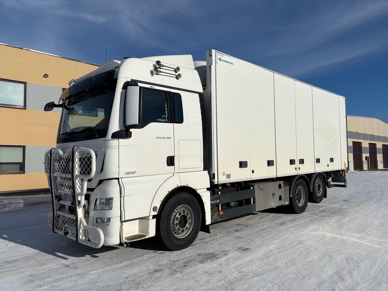 MAN TGX 26.560 - Camión frigorífico: foto 3 MAN TGX 26.560 - Camión frigorífico: foto 3