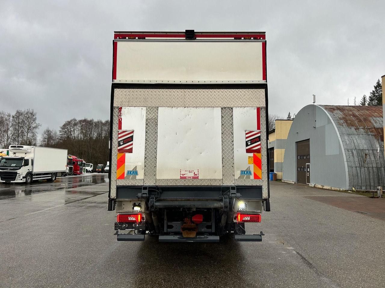 SCANIA G450 - Camión frigorífico: foto 4 SCANIA G450 - Camión frigorífico: foto 4