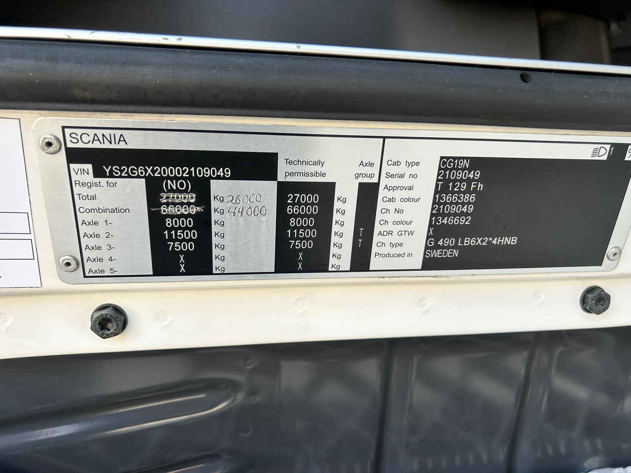 Camión frigorífico SCANIA G490: foto 25