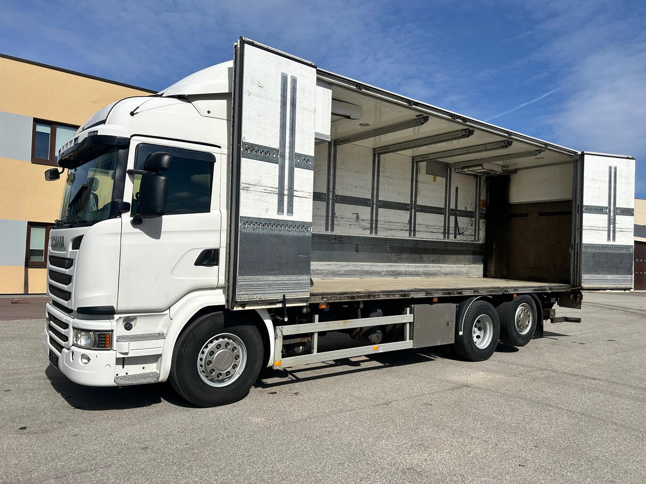 SCANIA G490 - Camión frigorífico: foto 2 SCANIA G490 - Camión frigorífico: foto 2
