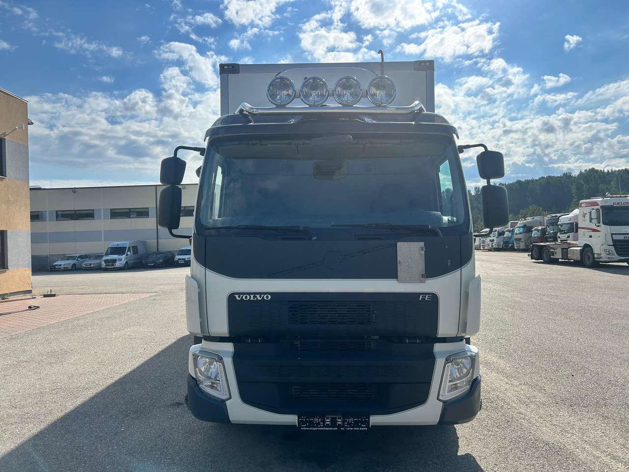 VOLVO FE280 - Camión caja cerrada: foto 3 VOLVO FE280 - Camión caja cerrada: foto 3