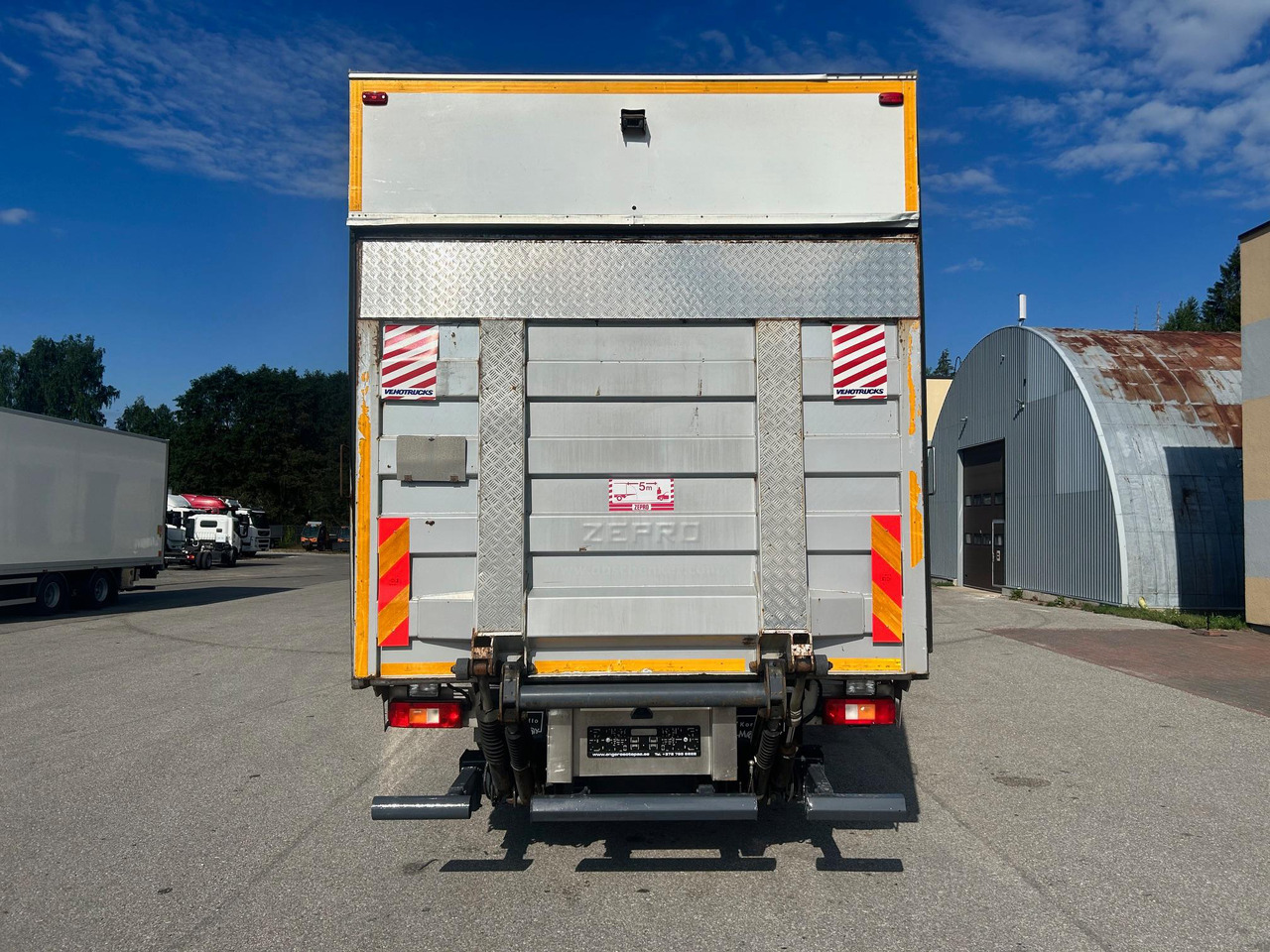 VOLVO FE280 - Camión caja cerrada: foto 4 VOLVO FE280 - Camión caja cerrada: foto 4