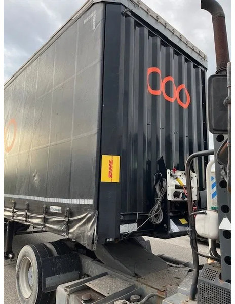 Krone 3x 2018 KRONE XL VARIO MEGA - Semirremolque caja cerrada: foto 4 Krone 3x 2018 KRONE XL VARIO MEGA - Semirremolque caja cerrada: foto 4