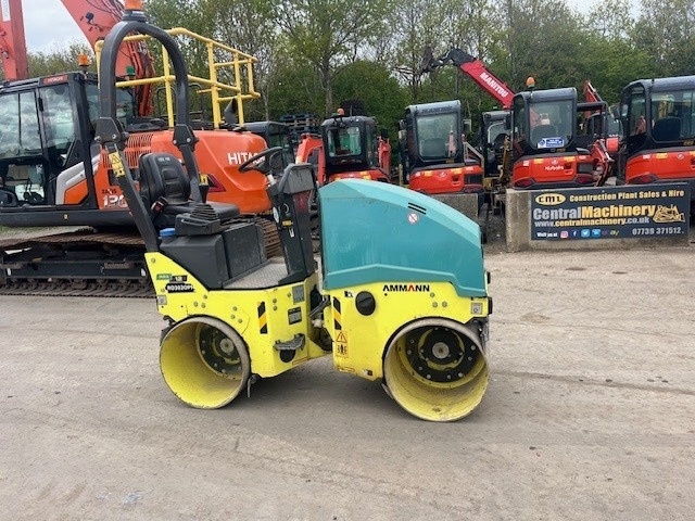 Ammann AXR 12 - Apisonadora de asfalto: foto 1 Ammann AXR 12 - Apisonadora de asfalto: foto 1
