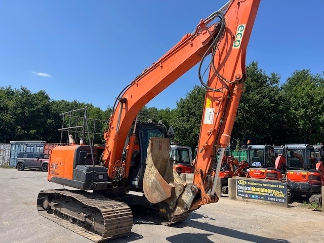 Hitachi ZX 130 LC N-5 - Excavadora de cadenas: foto 3 Hitachi ZX 130 LC N-5 - Excavadora de cadenas: foto 3
