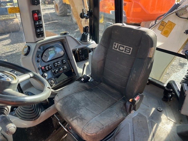 Retroexcavadora JCB 3CX Compact: foto 8
