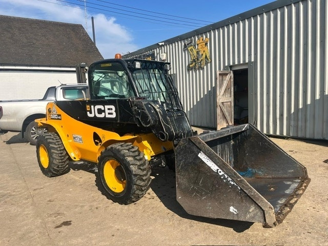JCB 520-40 - Manipulador telescópico: foto 2 JCB 520-40 - Manipulador telescópico: foto 2