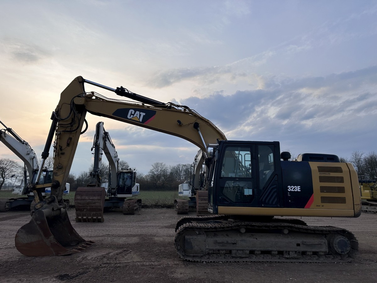 CATERPILLAR 323 EL Deutsche Maschine! Top !!! - Excavadora de cadenas: foto 5 CATERPILLAR 323 EL Deutsche Maschine! Top !!! - Excavadora de cadenas: foto 5