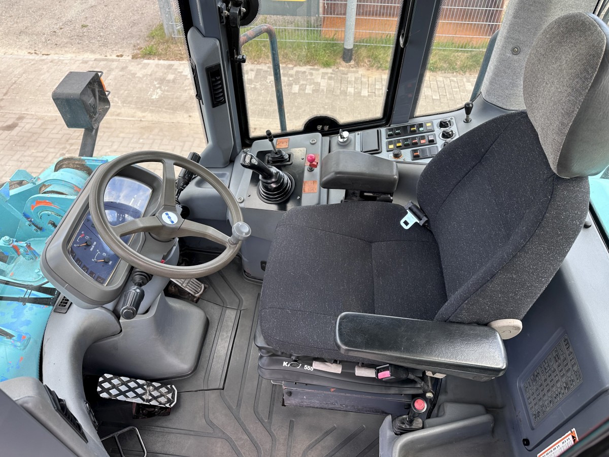 FIAT-HITACHI W 170 Cummins 6 Cyl. Turbo Deutsche Maschine ! - Cargadora de ruedas: foto 5 FIAT-HITACHI W 170 Cummins 6 Cyl. Turbo Deutsche Maschine ! - Cargadora de ruedas: foto 5