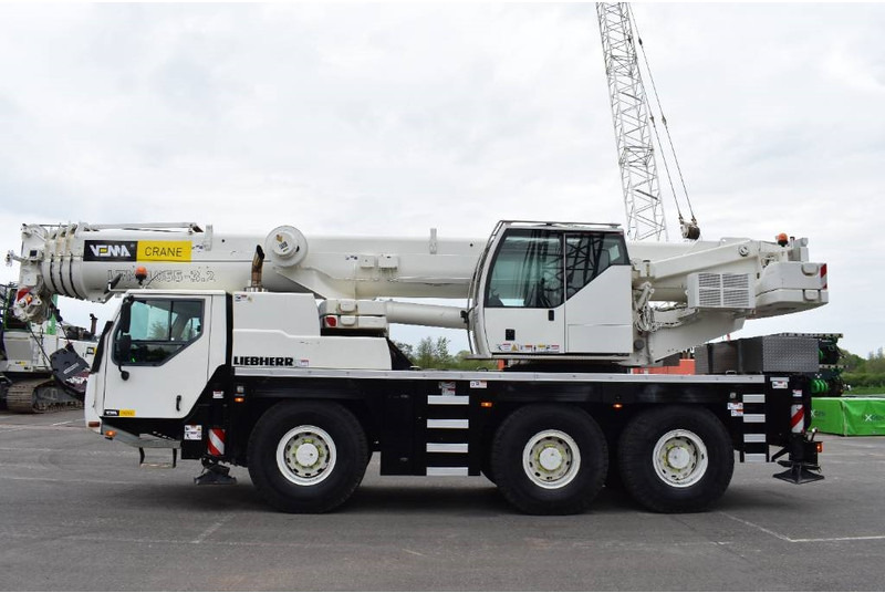 Liebherr LTM1055-3.2 - Grúa todo terreno: foto 1 Liebherr LTM1055-3.2 - Grúa todo terreno: foto 1