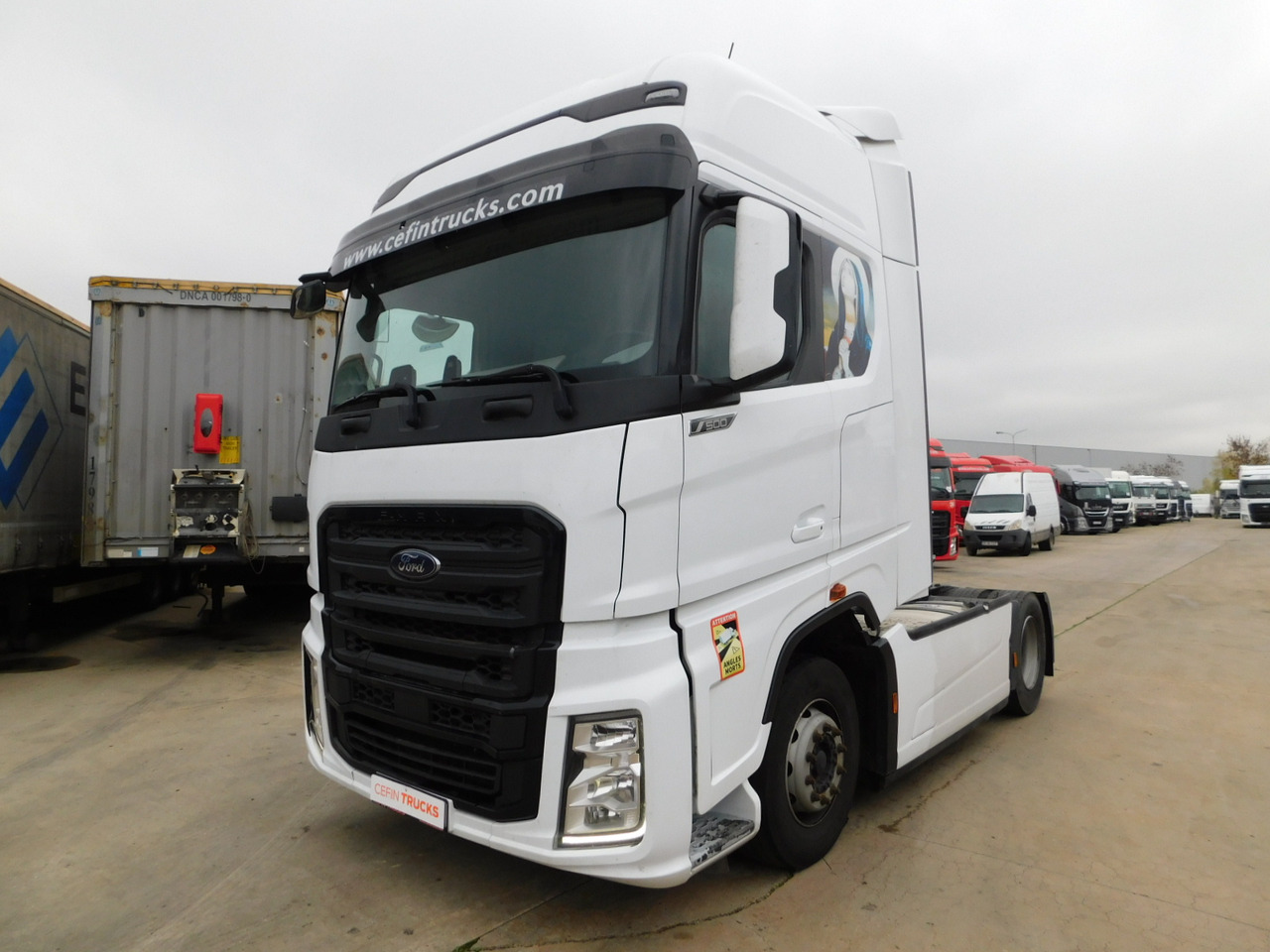 Ford F max 4x2 scab e6 12s2620 - Cabeza tractora: foto 1 Ford F max 4x2 scab e6 12s2620 - Cabeza tractora: foto 1