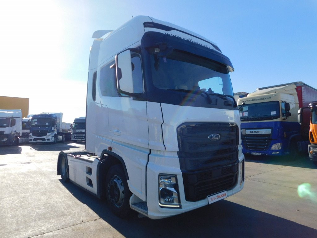 Ford F max 4x2 scab e6 12s2620 - Cabeza tractora: foto 2 Ford F max 4x2 scab e6 12s2620 - Cabeza tractora: foto 2