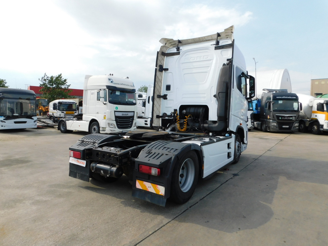 Ford F max 4x2 scab e6 12s2620 - Cabeza tractora: foto 3 Ford F max 4x2 scab e6 12s2620 - Cabeza tractora: foto 3