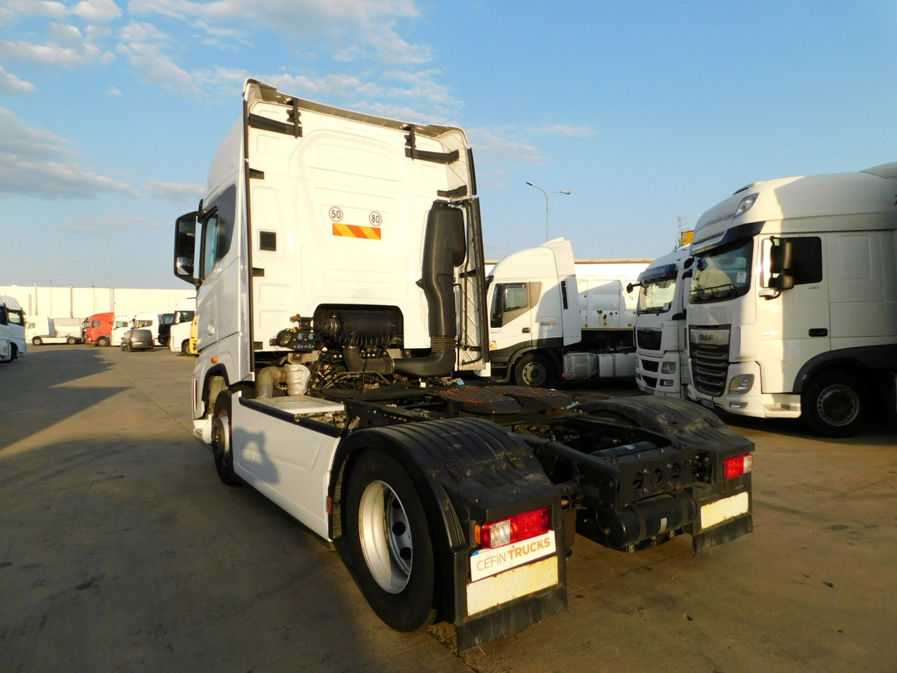 Ford F max 4x2 scab e6 12s2620 - Cabeza tractora: foto 4 Ford F max 4x2 scab e6 12s2620 - Cabeza tractora: foto 4