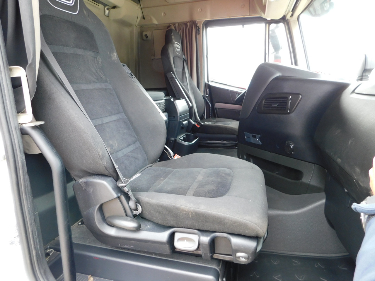Iveco As440tp - Cabeza tractora: foto 5 Iveco As440tp - Cabeza tractora: foto 5