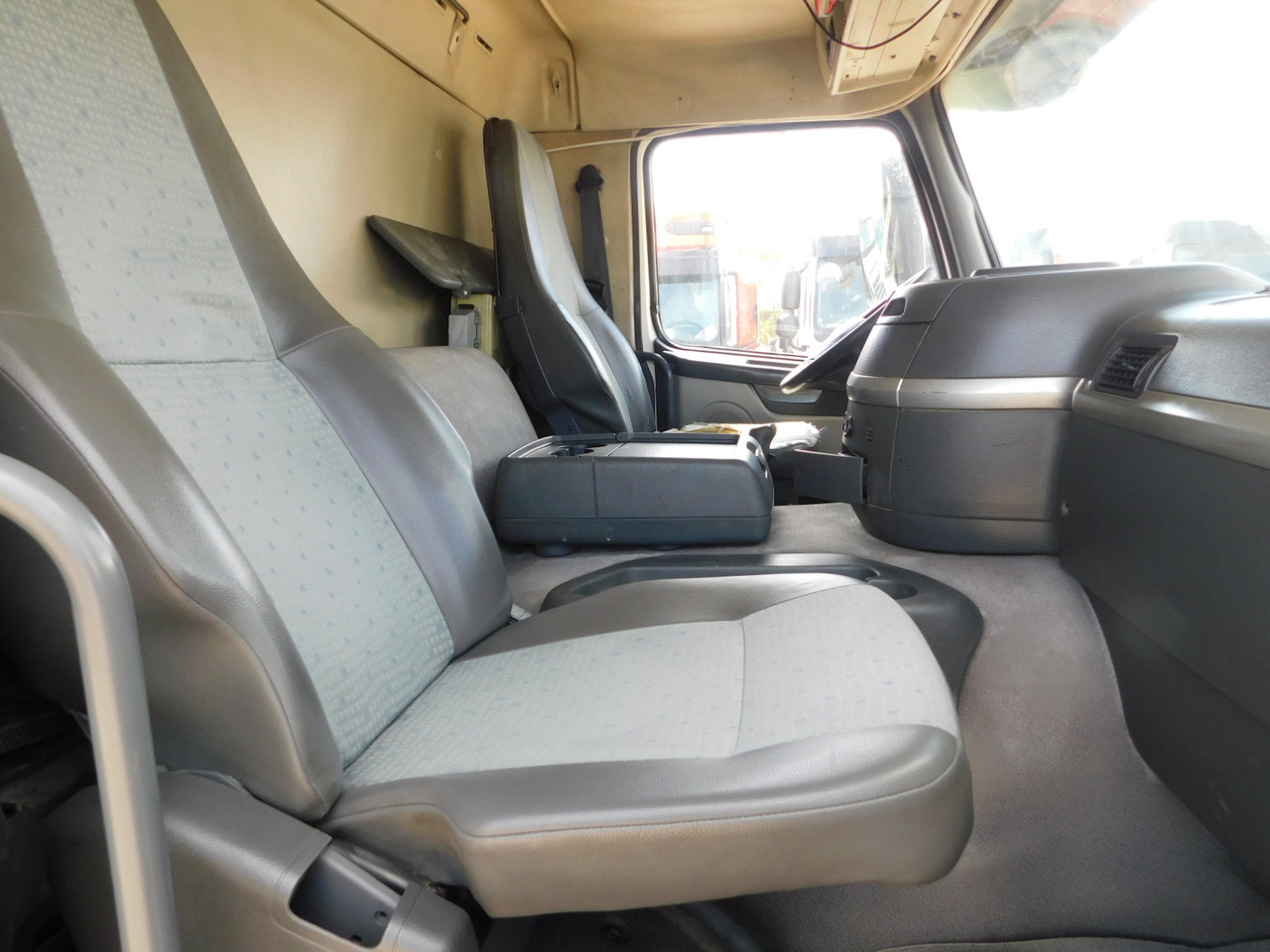 Volvo Fm9 380 - Camión hormigonera: foto 5 Volvo Fm9 380 - Camión hormigonera: foto 5